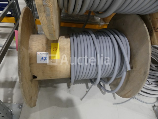 +- 13 m flexibele kabel van 34gx0,75 mm², +- 7 m flexibele kabel van 18x1,5 mm² - afbeelding 6 van  8