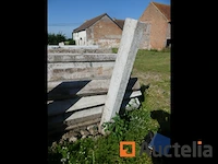 +/- 140 pal van gewapend beton - afbeelding 3 van  7