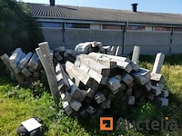 +/- 140 pal van gewapend beton - afbeelding 6 van  7