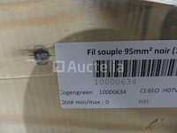 +- 15 m 95 mm² flexibele kabel, +- 31 m 95 mm² zwarte flexibele kabel, +- 48 m 12g 1,5 mm² flexibele kabel - afbeelding 1 van  9