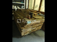 +- 1,6 m³ franse eiken plank uit de buurt - afbeelding 1 van  6