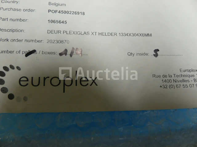 +/- 18 plexi panelen - afbeelding 2 van  4