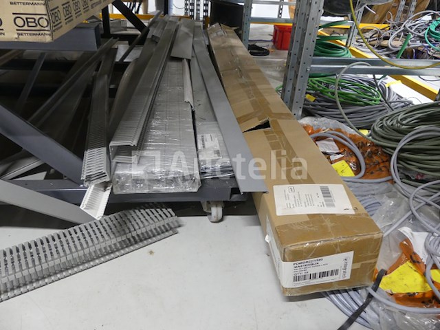 +- 20 pakjes obo/hager kunststof stortkokers - afbeelding 2 van  12