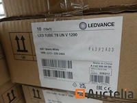 +/- 220 ledvance led buislamp t8 un v 1200 18 watt - afbeelding 2 van  4