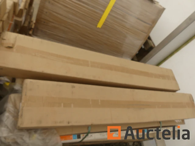 +/- 240 ledvance led buislamp t8 un v 1200 18 watt - afbeelding 2 van  3