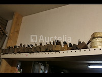 +/- 35 oude houten gereedschappen