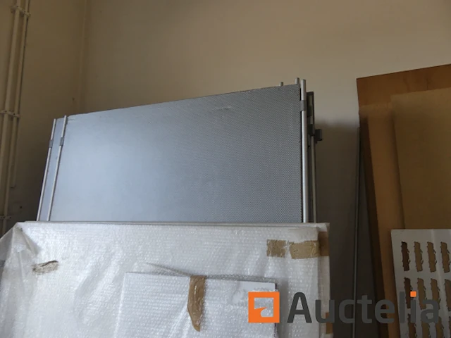 +/- 35 schermen - ref 010184-227 - afbeelding 1 van  5