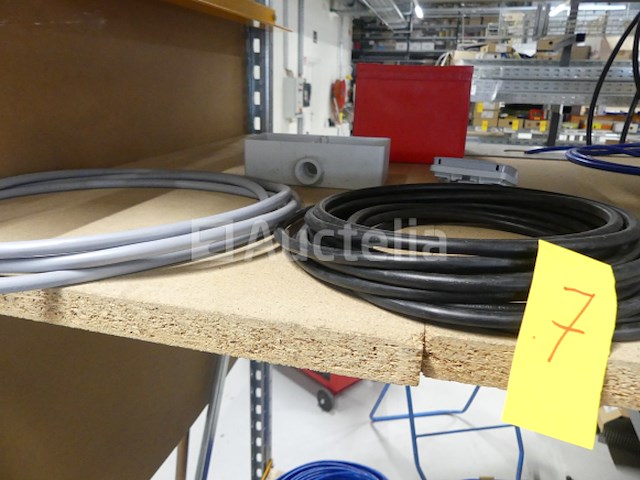+- 489m van diverse elektrische kabel - afbeelding 1 van  13