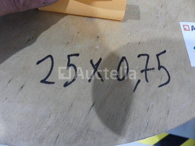 +- 50 m 34gx1.5 flexibele kabel, +- 70 m 25x0.75mm² flexibele kabel - afbeelding 6 van  7