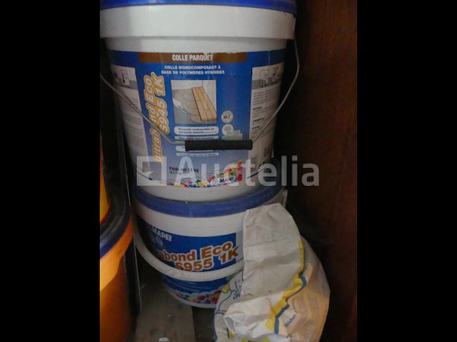 +/- 75 blikken verf en lijm - afbeelding 5 van  12