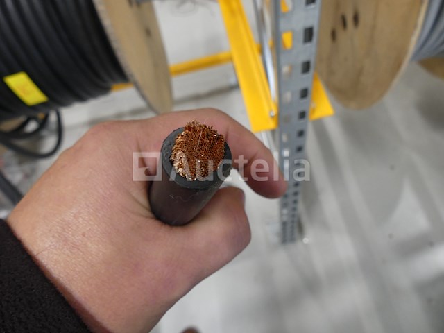 +- 80 m elektrische kabel van 150 mm² - afbeelding 2 van  5
