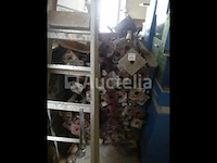 +/- 80 rekwisieten - afbeelding 1 van  3