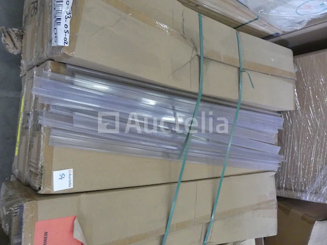 +/- 800 plexi trunking - afbeelding 5 van  5