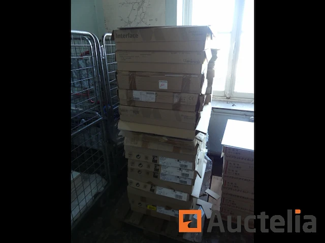 +/- 96 m² vloertegel - afbeelding 2 van  5