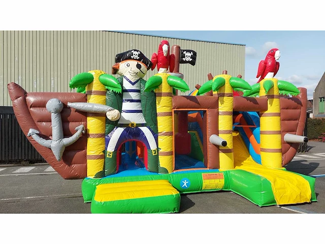 - new piratenboot - new bouncy/slide - springkussen - afbeelding 2 van  7