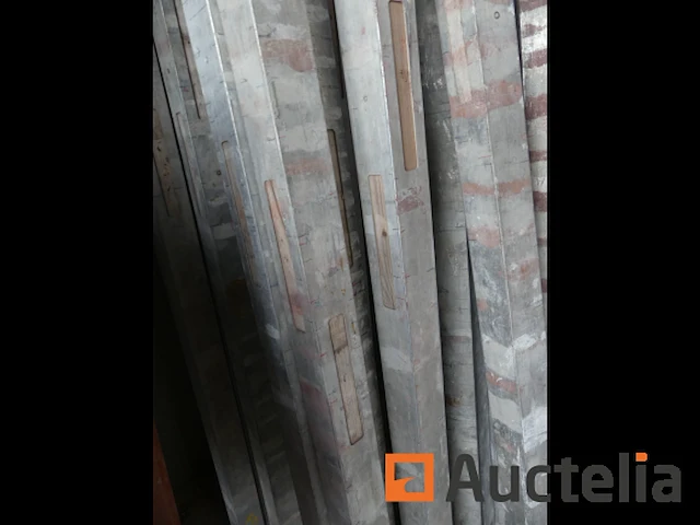 +-25 aluminium metselwerk linialen - afbeelding 3 van  3