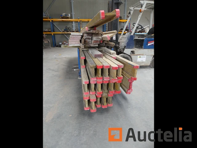 +-30 doka houten liggers - afbeelding 1 van  5