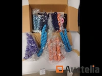 [010063-042] 30 sjaals - diverse kleuren - bijna nieuw - afbeelding 3 van  5