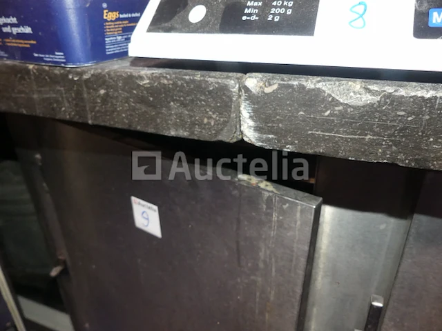 [010337-009] rvs 3-deurs gekoelde kast merk en model onleesbaar - afbeelding 1 van  8