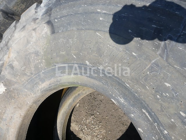 [010345-013] bridgestone 23.5 r 25 band voor bouwmachines - afbeelding 2 van  3