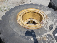 [010345-022] michelin 26.5 r 25 bouwmachines band - afbeelding 1 van  3