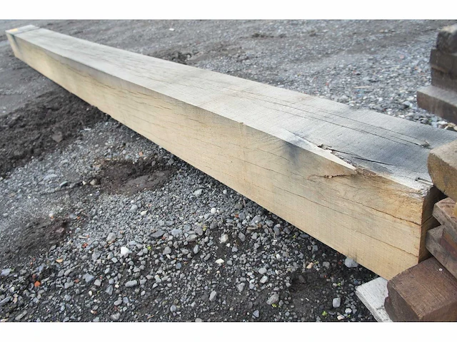 0,12 m³ eiken balk 200x200 - afbeelding 4 van  4