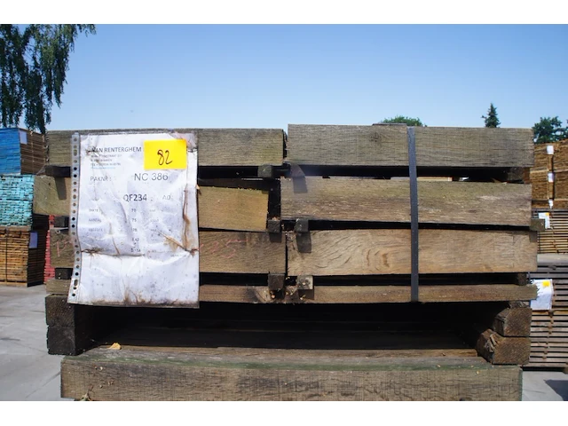 0,15 m³ eiken kepers 70x70 - afbeelding 1 van  4