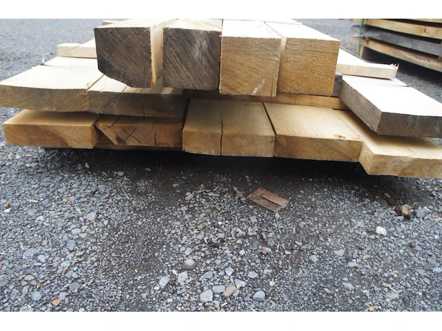 0,16 m³ industrieel eiken balken 50x200 - afbeelding 3 van  3