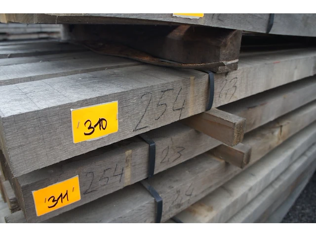 0,19 m³ eiken balken 80x150 - afbeelding 2 van  4