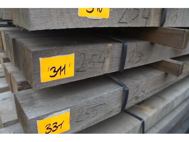 0,19 m³ eiken balken 80x150 - afbeelding 2 van  4