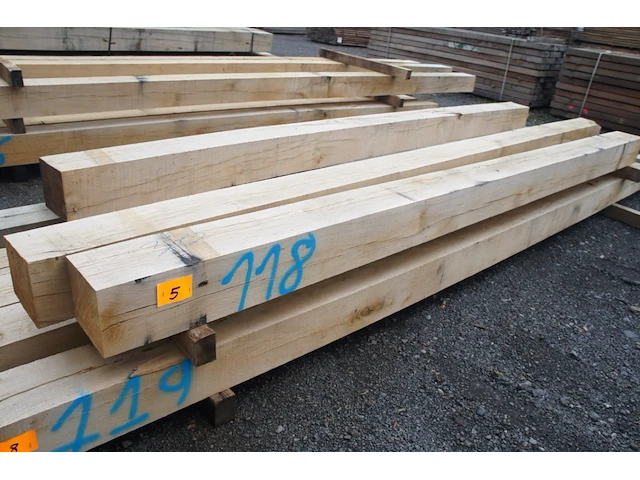 0,21 m³ eiken balken 150x150 - afbeelding 1 van  4
