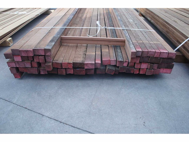 0,25 m³ azobe 40mm - afbeelding 3 van  4