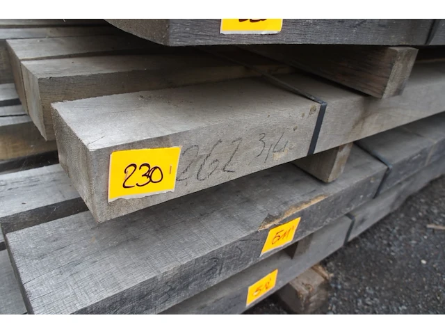 0,28 m³ eiken balken 80x150 - afbeelding 2 van  4
