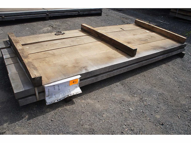 0,29 m³ eiken planken 54mm - afbeelding 1 van  4