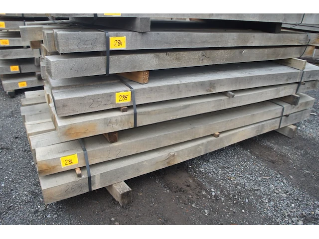 0,34 m³ eiken balken 80x150 - afbeelding 1 van  4