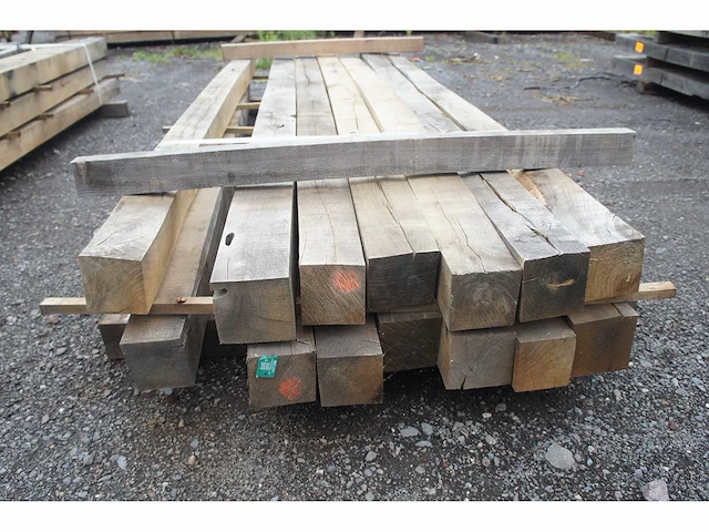 0,35 m³ eiken balken 100x100 - afbeelding 4 van  4