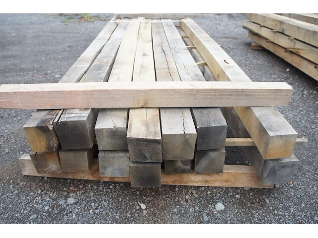 0,35 m³ eiken balken 100x100 - afbeelding 3 van  4