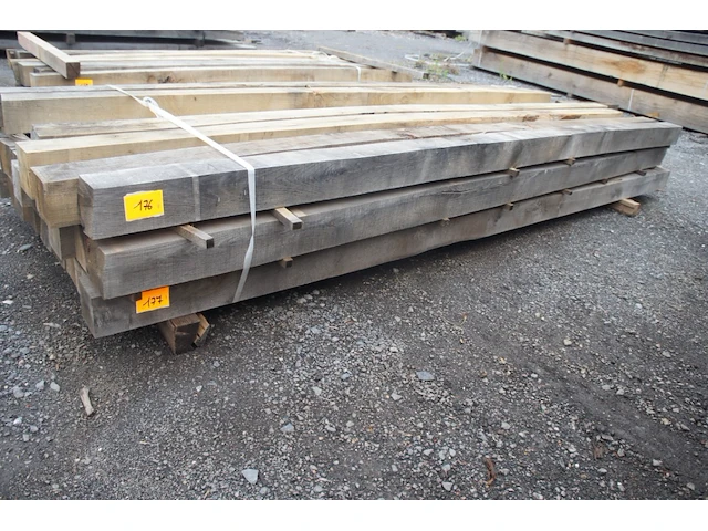 0,45 m³ eiken balken 100x100 - afbeelding 1 van  4