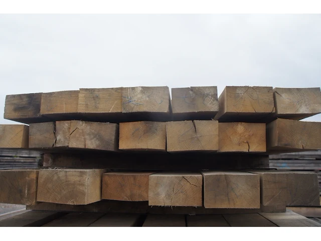 0,45 m³ eiken balken 80x150 - afbeelding 3 van  4