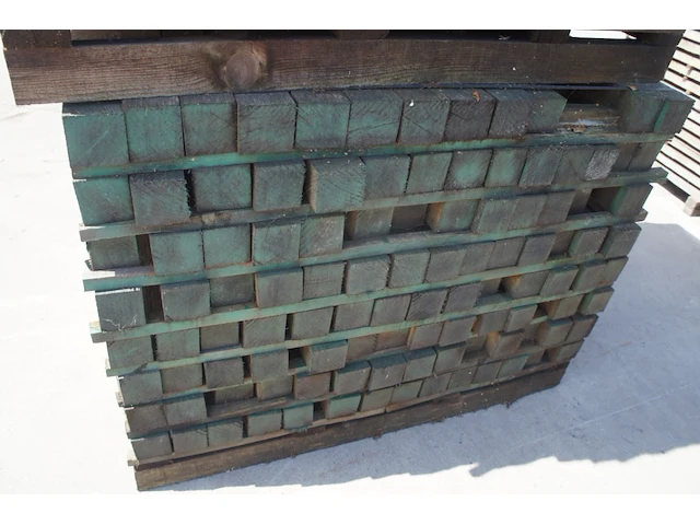 0,45 m³ eiken kepers 70x70mm - afbeelding 4 van  4