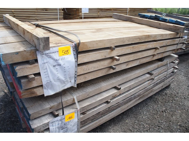 0,45 m³ eiken planken 54mm - afbeelding 1 van  4
