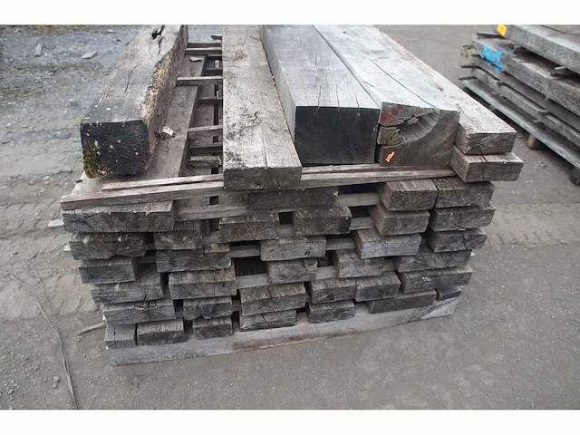 0,59 m³ oude eiken balken 60mm - afbeelding 3 van  3