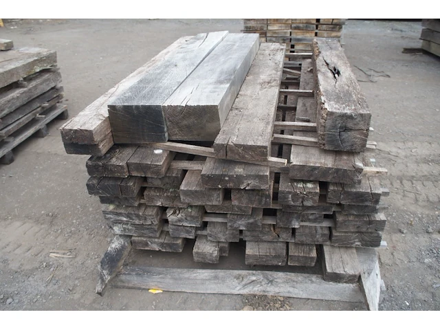 0,59 m³ oude eiken balken 60mm - afbeelding 2 van  3