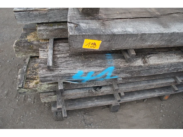 0,60 m³ oude eiken balken mix - afbeelding 2 van  4