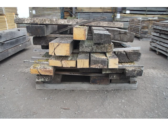 0,60 m³ oude eiken balken mix - afbeelding 3 van  4