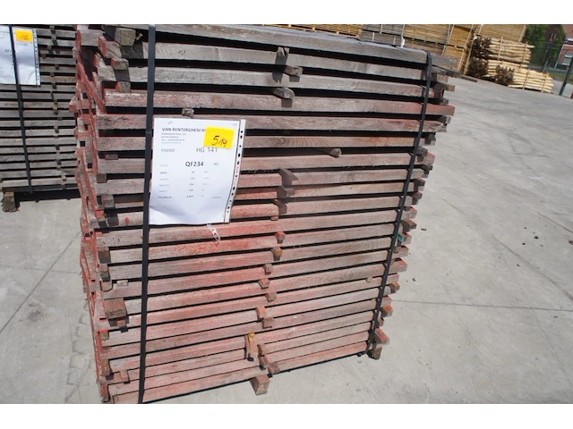 0,67 m³ eiken planken 30mm rustiek - afbeelding 1 van  4