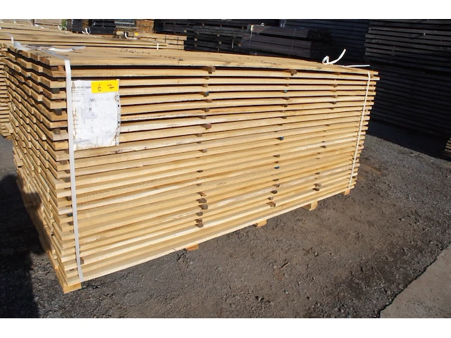 0,67 m³ eiken planken - afbeelding 1 van  4