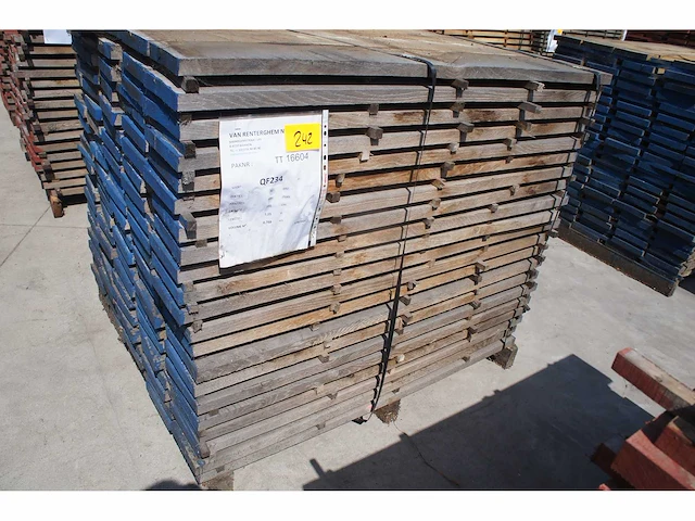 0,77 m³ eiken planken 30mm rustiek - afbeelding 1 van  4