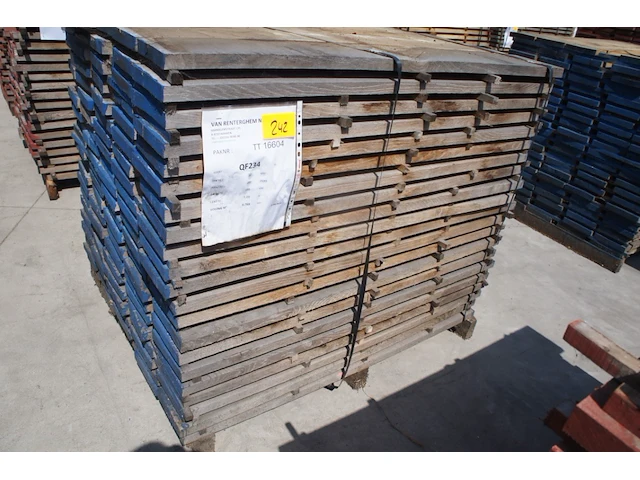 0,77 m³ eiken planken 30mm rustiek - afbeelding 1 van  4