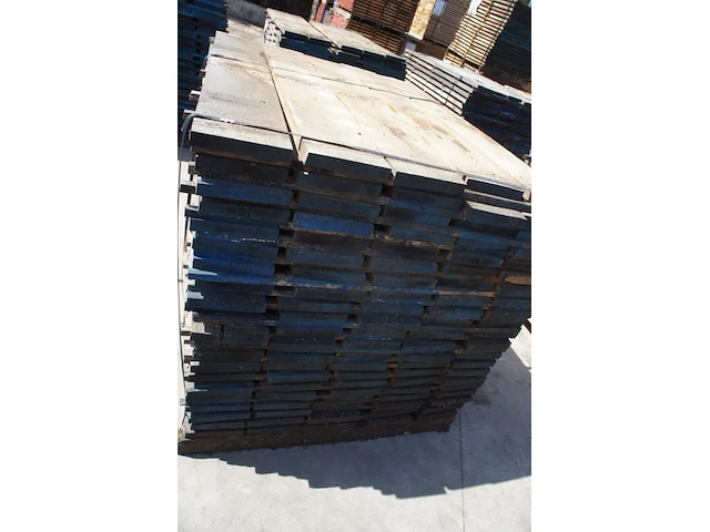 0,77 m³ eiken planken 30mm rustiek - afbeelding 4 van  4